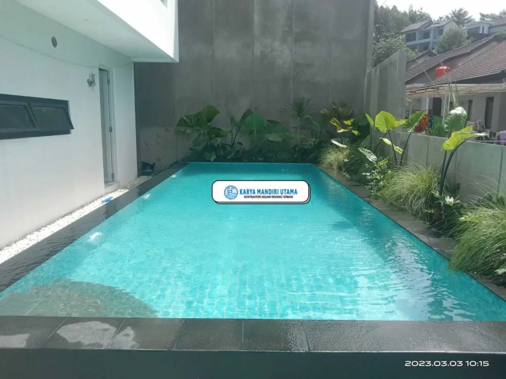 cara merawat kolam renang